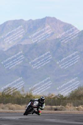 media/Jan-18-2026-CVMA (Sun) [[519f600f45]]/Race 6-Formula Twins-Formula 40 UL/